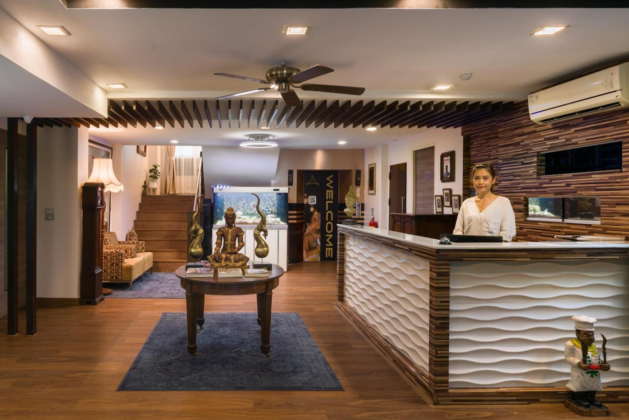 Aspira Suites Sukhumvit 20 Bangkok Exterior foto