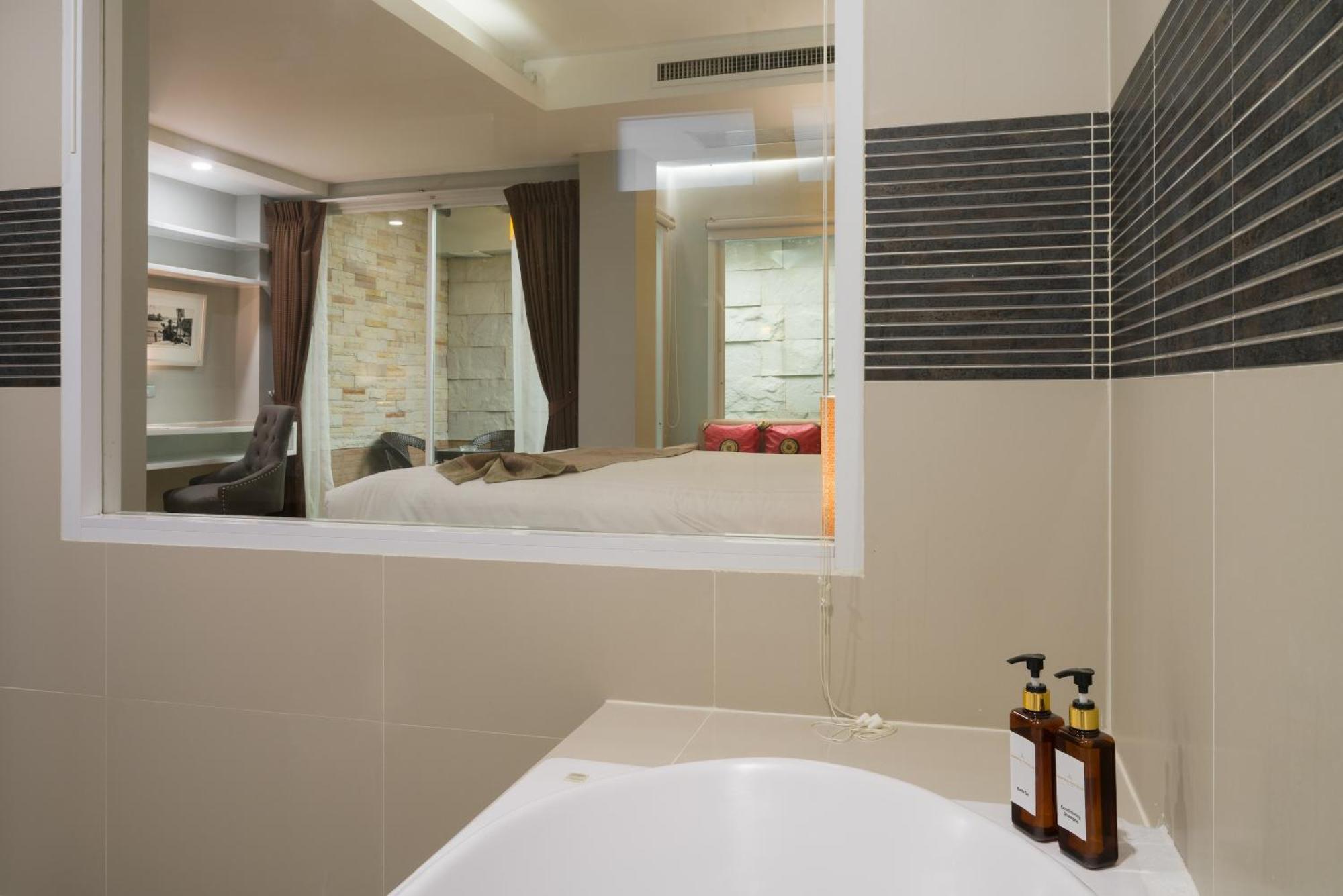 Aspira Suites Sukhumvit 20 Bangkok Exterior foto