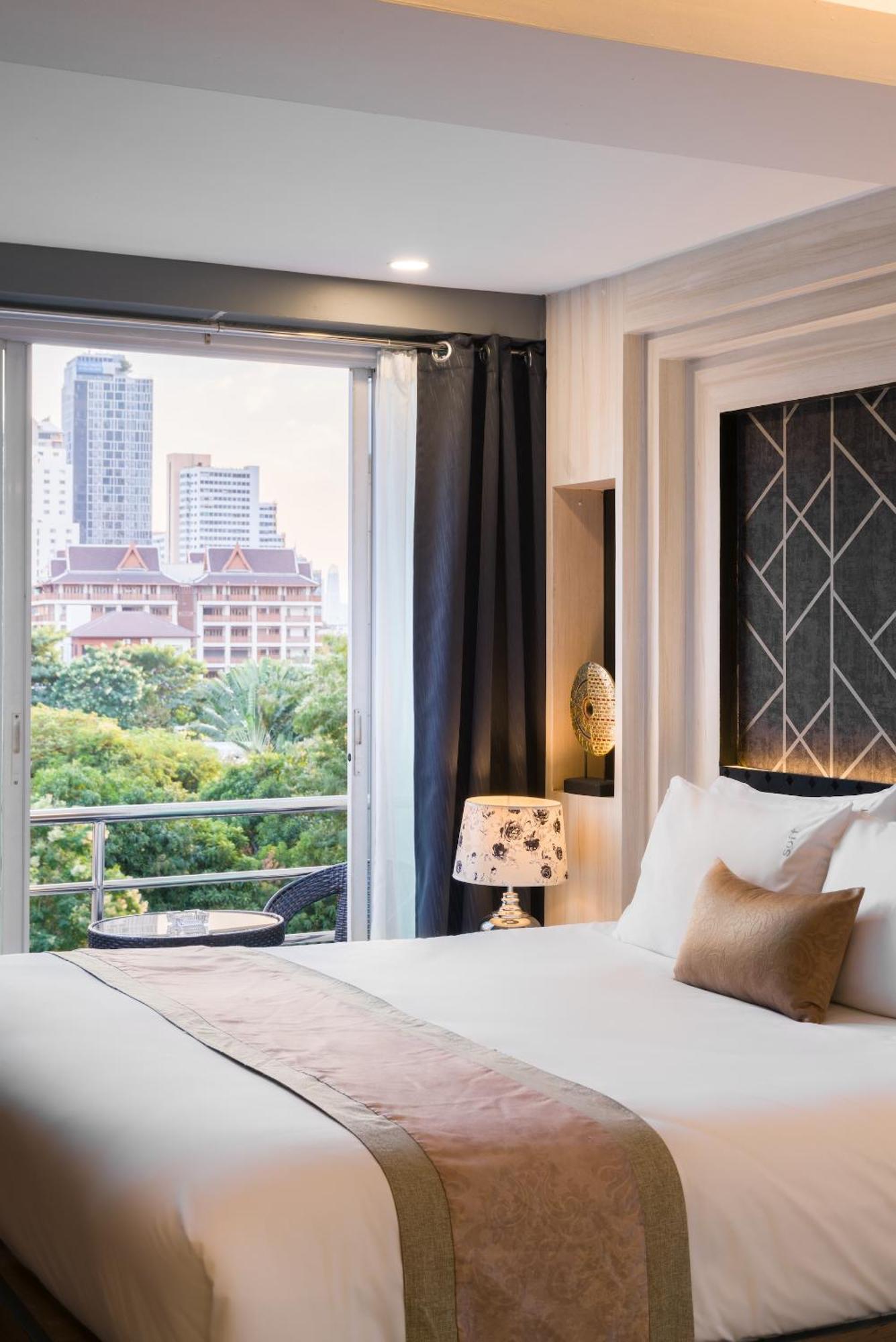 Aspira Suites Sukhumvit 20 Bangkok Exterior foto